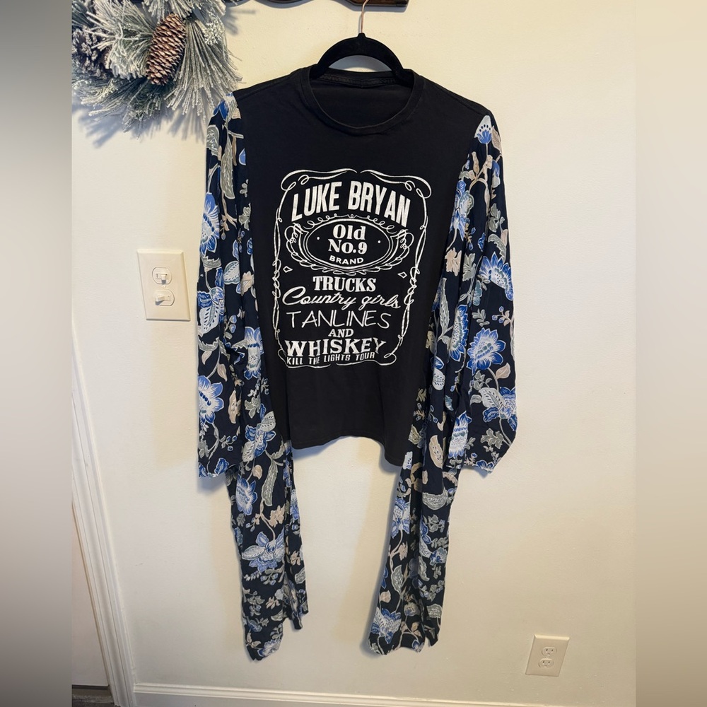 Custom Luke Bryan Concert Tee 2016 with Floral Kimono Sleeves